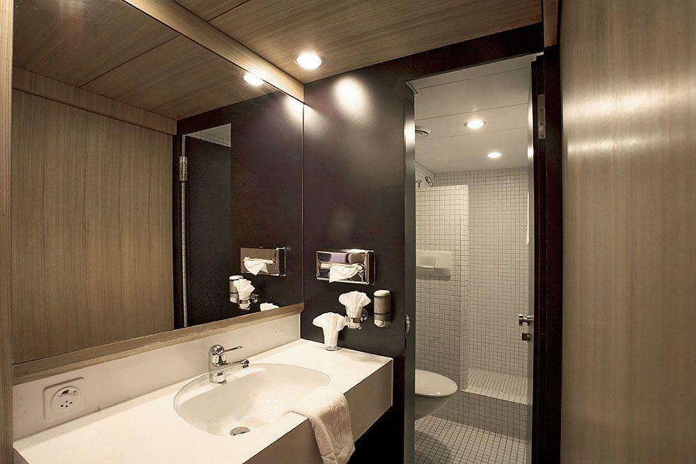 X-Tra Hotel Zürich Buitenkant foto