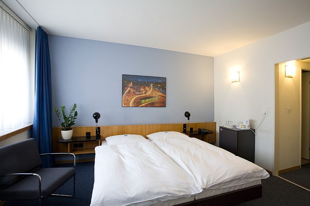 X-Tra Hotel Zürich Buitenkant foto