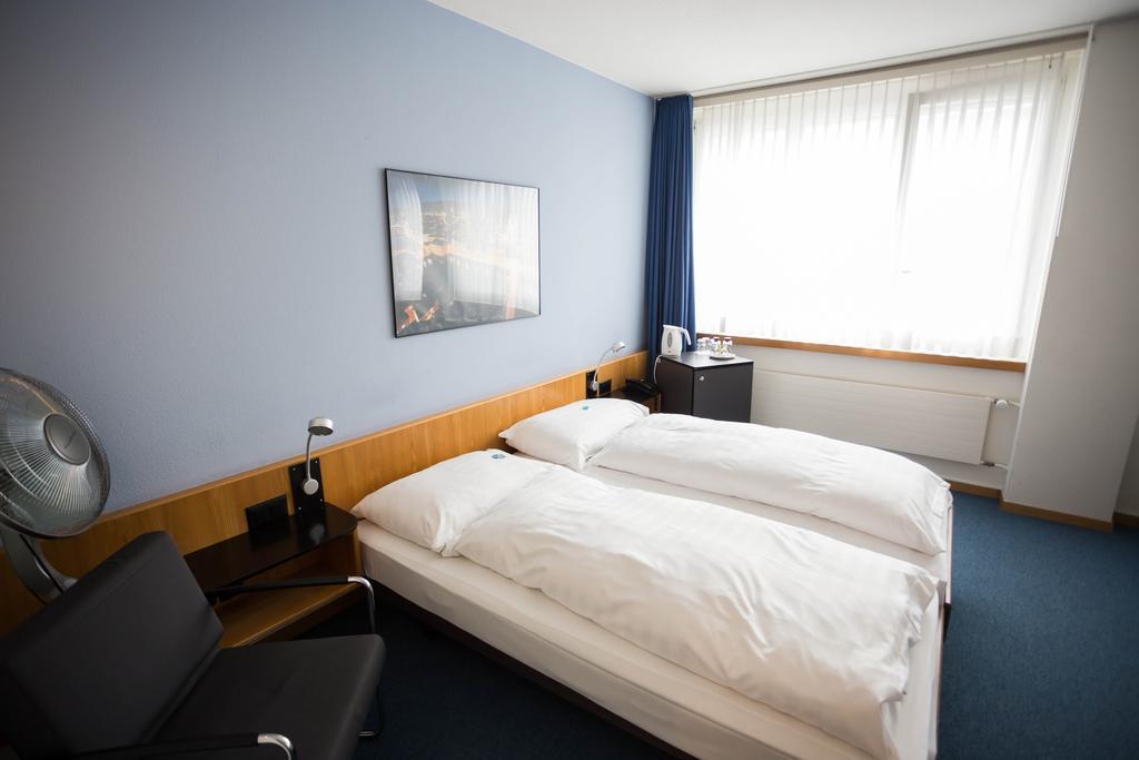 X-Tra Hotel Zürich Buitenkant foto